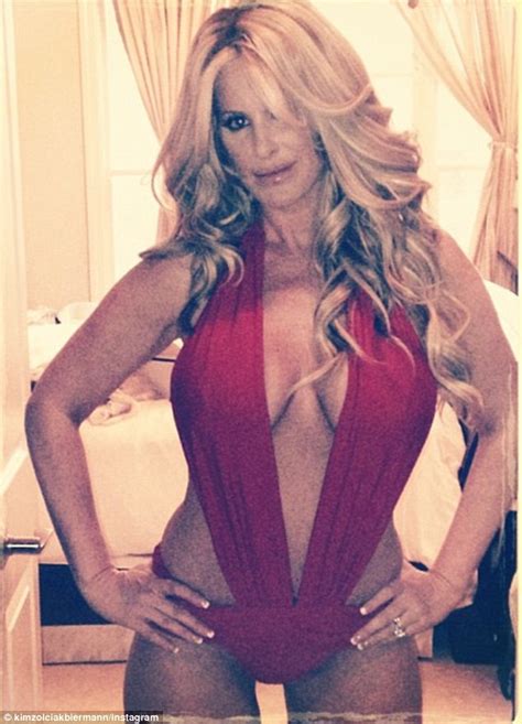 Kim Zolciak Shows Off Lb Weightloss In Racy Instagram Snap Six Months After Giving Birth
