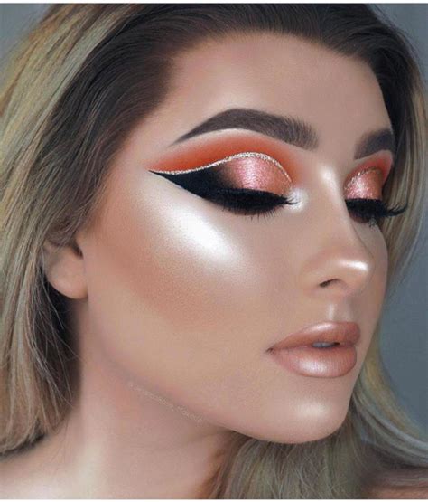 Rose Gold Makeup Ideas That Look Flattering On Everyone Fashionisers© Part 11