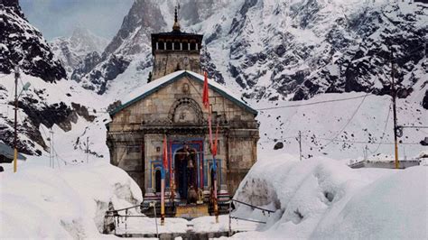 Portals Of Kedarnath Temple To Reopen On May 17 Know Timings How To