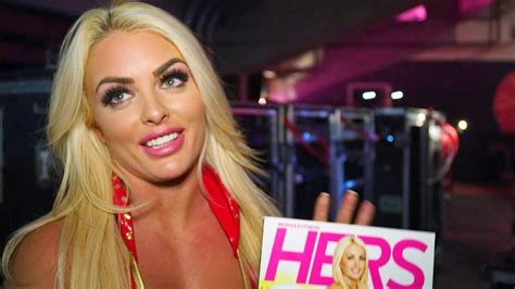 Mandy Rose Says She Just Signed Another Five Year Deal With Wwe Mandy Rose Will Be In Wwe For