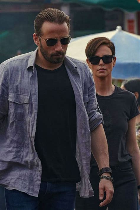 Matthias schoenaerts sera bientôt à l'affiche au cinéma. Matthias Schoenaerts - Charlize Theron - The Old Guard ...