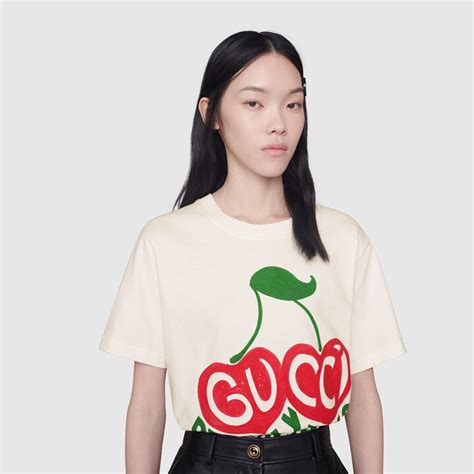 Gucci Beverly Hills Cherry Print T Shirt In Off White Cotton Jersey Gucci® Pt