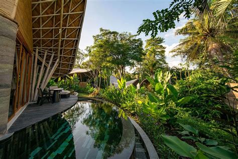 Ulaman Eco Retreat Resort El Hotel Carbon Neutral De Bambú Que Marca