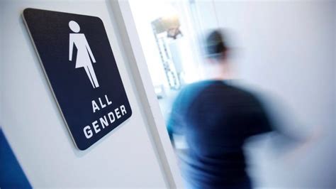 North Carolina Bathroom Law Lawmakers Pass Repeal Bill Bbc News