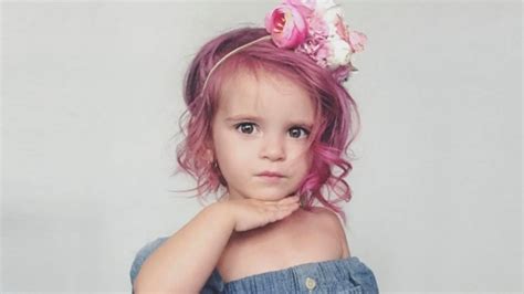 Mum Slammed For Dyeing Her Toddlers Hair Pink