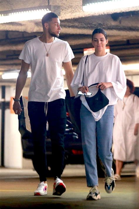 Kendall jenner and ben simmons' may have taken a step back from their relationship, but that hasn't stopped the nba baller from complimenting the reality star on instagram. Kendall Jenner and her new beau Ben Simmons go shopping at ...