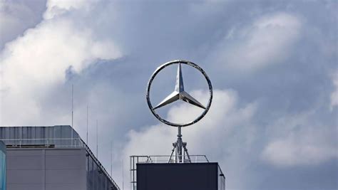 Streit um Kältemittel EU Kommission bleibt bei Daimler hart