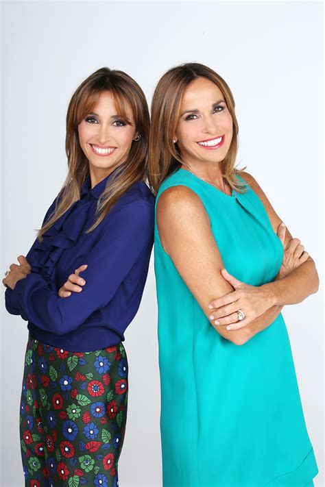 Successivamente passa a mediaset, dove continua con le trasmissioni sportive, tra cui calciomania, a fianco di maurizio mosca. Cristina e Benedetta Parodi: "L'arma vincente della nuova ...