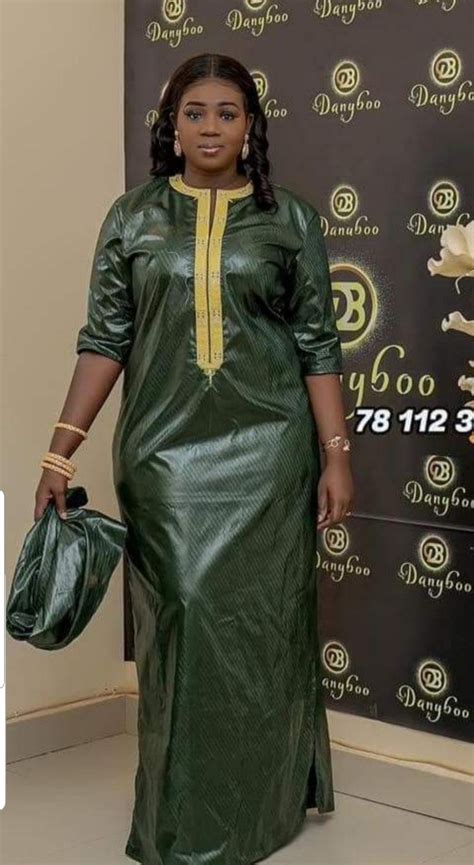 Bazin Femme Bazin Model Couture Africaine Idees De Bazin Tenue Africaine Mode