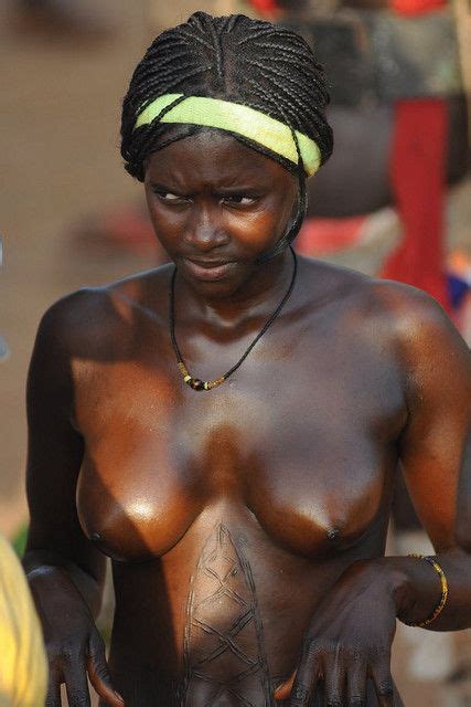Guinea Bissau Girls Nude XXGASM