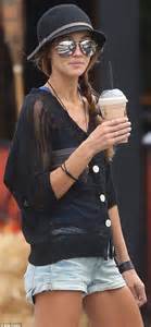 Skinny Sharni Vinson Reveals Her Protruding Collarbone As She Sips On A