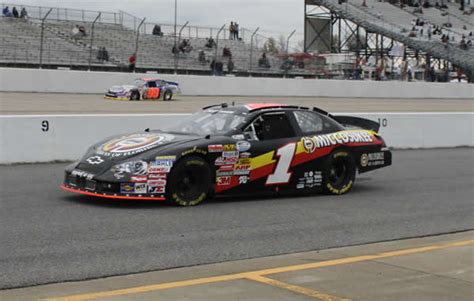 Nascar teams compete in all three national nascar series: 2009 Nationwide Series Paint Schemes Team #1 - Jayski's ...