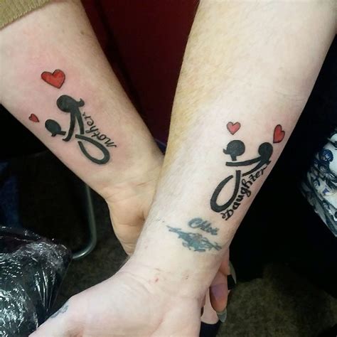 Amazing Mother Daughter Tattoo Ideas To Show Your Lovely Bonding