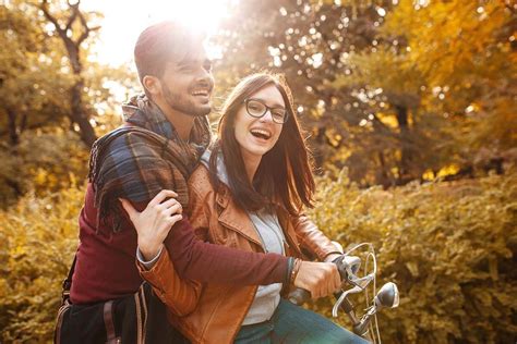 5 Couples Therapy Activities For Fall Couples Therapy Va