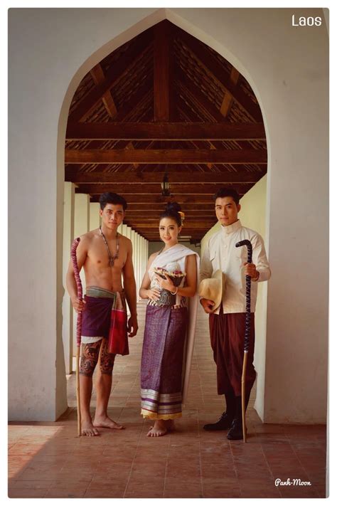 Laos 🇱🇦 Lao Traditional Outfit Traditional Outfits Laos Laos People