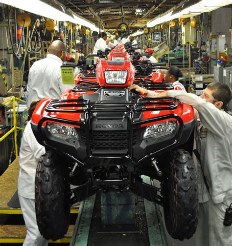 Manajemen adalah proses menyelesaikan sesuatu secara terorganisir dan efisien. HONDA UMUM PENGELUARAN 300 JUTA UNIT MOTOSIKAL | Mekanika