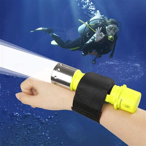 Professional Diving Flashlight Super Bright Led Diving Light