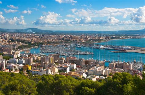 Capital of Mallorca strongly curbs home-sharing | Hotel Management