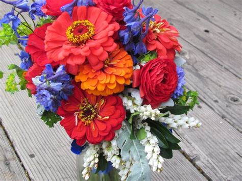 See more ideas about wedding flowers, floral, wedding. zinnia bouquet in 2019 | Bridal bouquet fall, Zinnia ...
