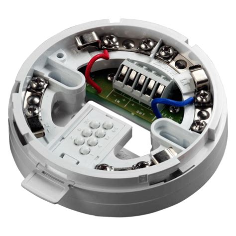 The apollo xp95 high temperature heat detector is activated when the temperature inside the room reaches 90°c. Apollo XP95 Short Circuit Isolator with Base