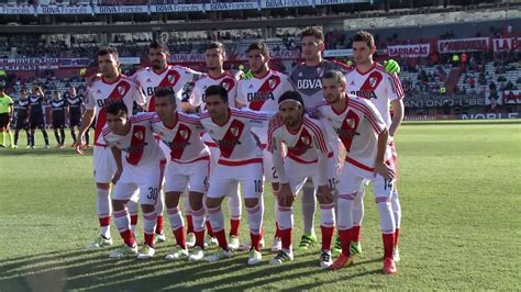 Luego de 48 días desde su último compromiso oficial, vs flamengo por la sexta fecha del grupo g de la copa libertadores, vélez vuelve a competir y hace su estreno en el segundo semestre. River vs. Vélez (previa y partido) - Fecha 13 - YouTube