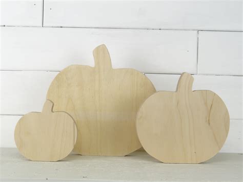 Chunky Wood Pumpkin Cutout Craft Dealz