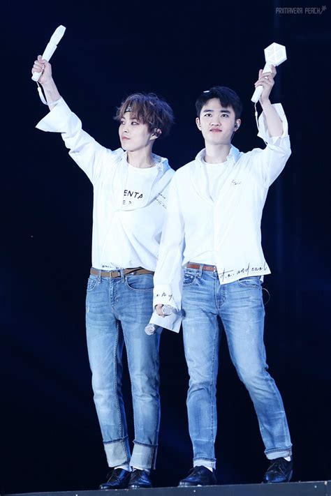 Shortly after, it was confirmed that lay would be officially returning after a hiatus from exo activities. Lay xác nhận tái xuất cùng EXO trong album Don't Fight The ...