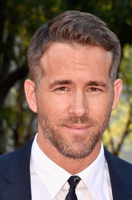 Ryan Reynolds New Hairstyle How To Get His Look Cool Haircut