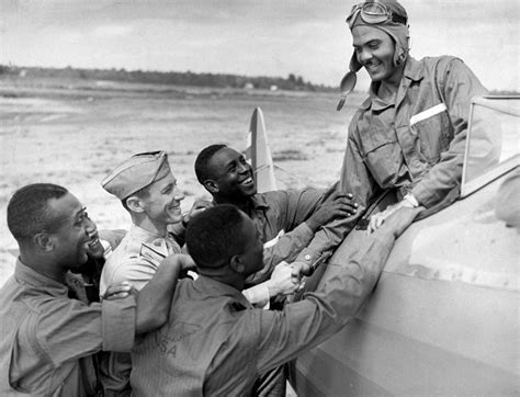 Tuskegee Airmen Us Militarys First Black Pilots