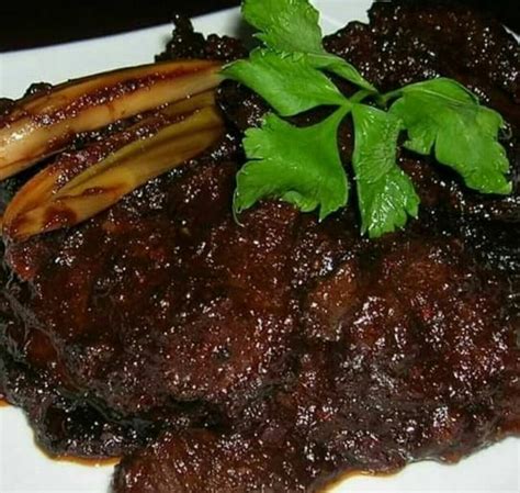 Resepi daging masak hitam ini sememangnya amat popular disajikan ketika hari raya. Resepi Daging Masak Hitam Sarawak