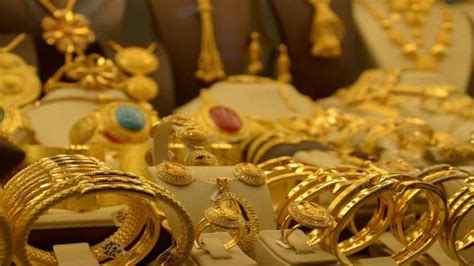 In addition to just examining gold price charts, you can also use the gold/silver ratio price chart. Gold price today: Gold rates surge after falling ₹5,000/10 ...