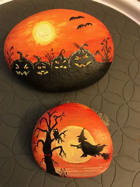 Halloween painted rocks | Painted rocks, Rock art, Painting