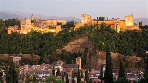 Alhambra Palace Fortress Facts Map And Pictures