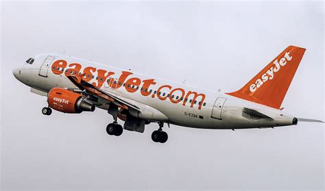 Terrified Brits Scream As Man Tries To Open DOOR Of A Packed EasyJet