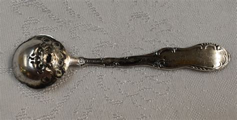 Towle Sterling Silver Old English Master Salt Spoon