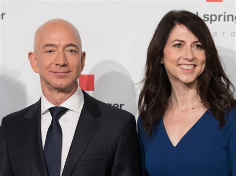 Mackenzie Bezos Donates Half Her Amazon Fortune To Charity The New Daily