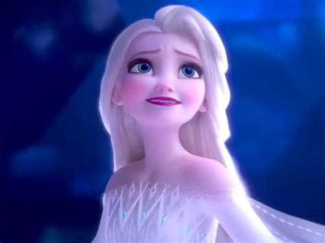Frozen 2 Deleted Scene Answers Question About Anna And Elsas Parents