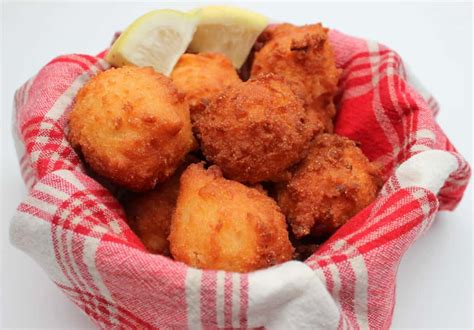 I didn't really care for these, i guess i have to keep searching for an unsweet hush puppy. Southern Hush Puppies | How To Feed A Loon