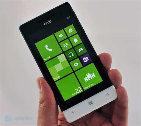 Htc Announces The 8s With Windows Phone 8 Windows Central