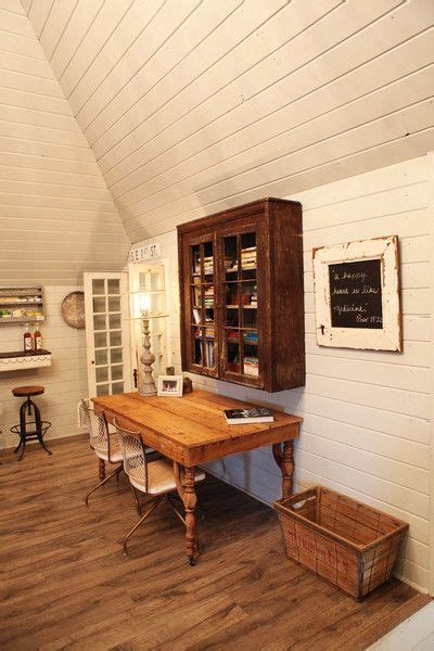 As it turns out, this small farmhouse renovation by chip and joanna gaines on the magnolia blog does just that. Take a Tour of Chip and Joanna Gaines's Shiplap-Filled ...