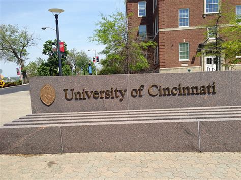 University Of Cincinnati College Bound Mentor