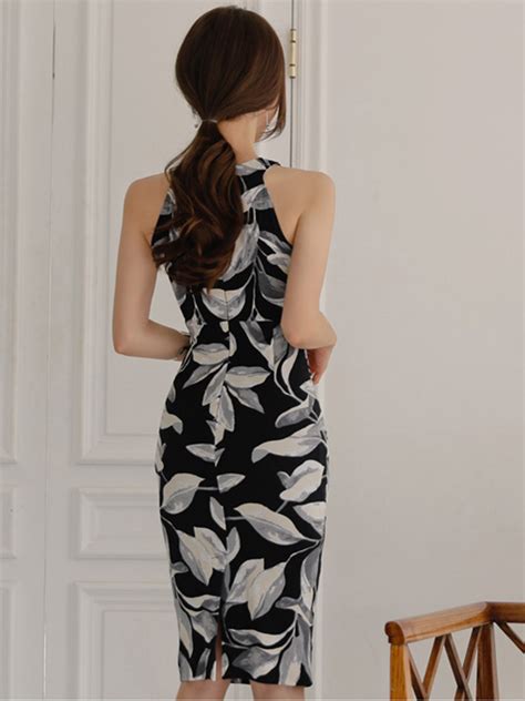 wholesale sexy sleeveless floral print women butt hugging dresses yhm060402bw wholesale7
