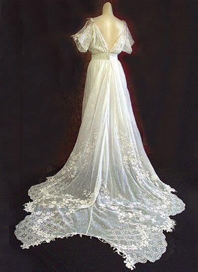 Introduced in 1955 by paris couturier christian dior, the term is used as an adjective in describing a wide variety of apparel. Hand embroidered cotton gauze wedding dress, c.1908 ...