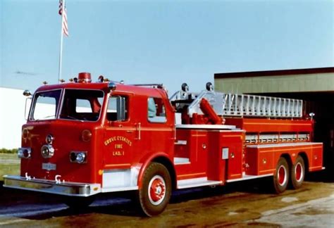 Emergency Equipment Fire Equipment Rescue Vehicles Old Tractors