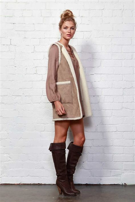 Detail •softly quilted not only for fashion but also warm. Holmes & Fallon Shearling Vest | Shearling vest, Fashion ...