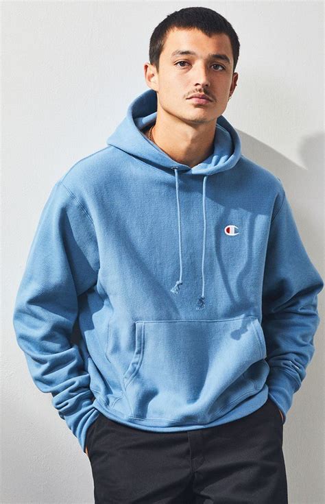 Bring frischen wind in deine garderobe mit den neuesten trends der herrenmode Champion Mini C Reverse Weave Pullover Hoodie | Blue ...