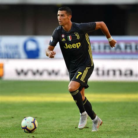 Cristiano Ronaldo Sports Nike Mercurial Superfly 360 In Juventus Debut