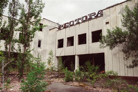 Plakat Chernobyl Exclusion Zone Ukraine Destroyed Abandoned Ghost