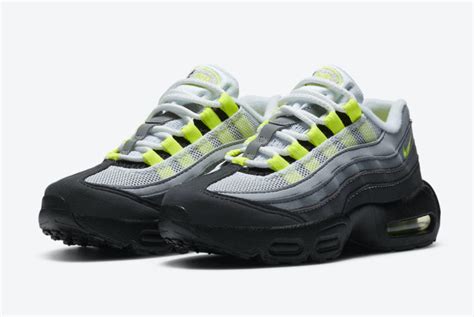 Nike Air Max 95 Og Neon Yellow 2020 Release Date Ct1689 001 Release Date Sbd