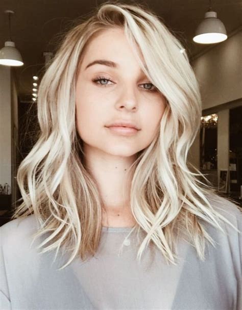 Maybe you would like to learn more about one of these? 50 Amazing Shoulder Length Hairstyles for 2019 | Women's ...